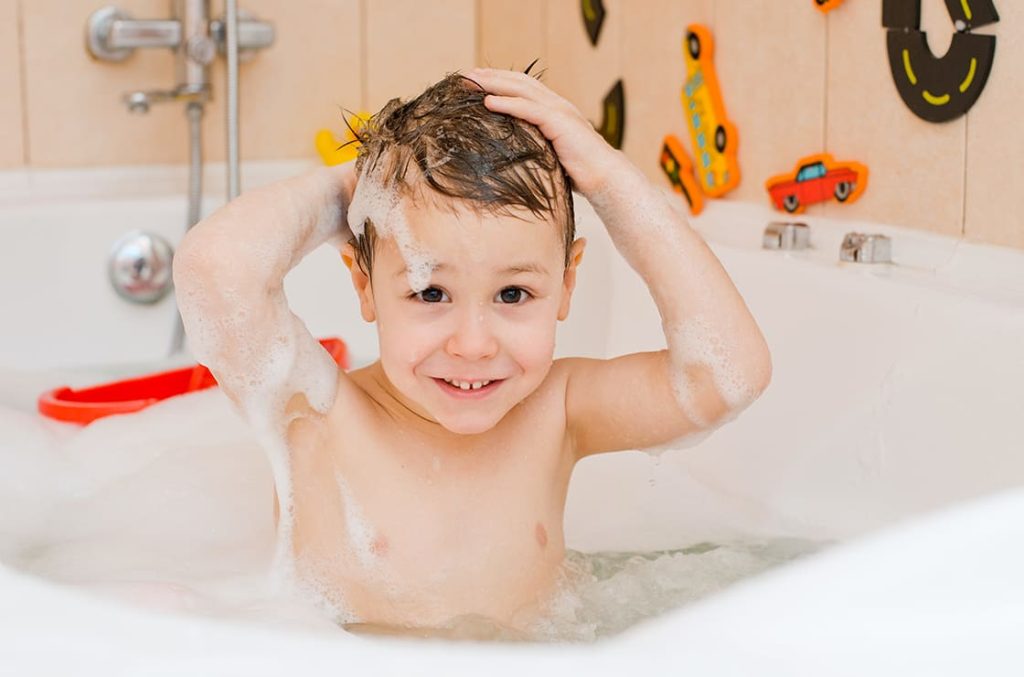 Gel douche lavant enfant comment choisir un soin doux pour la peau fragile