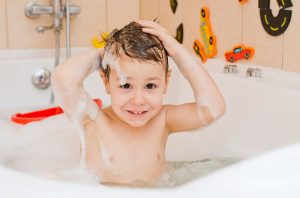 Gel douche lavant enfant comment choisir un soin doux pour la peau fragile